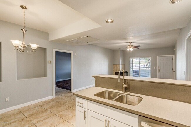 Building Photo - 500 N Gila Springs Blvd