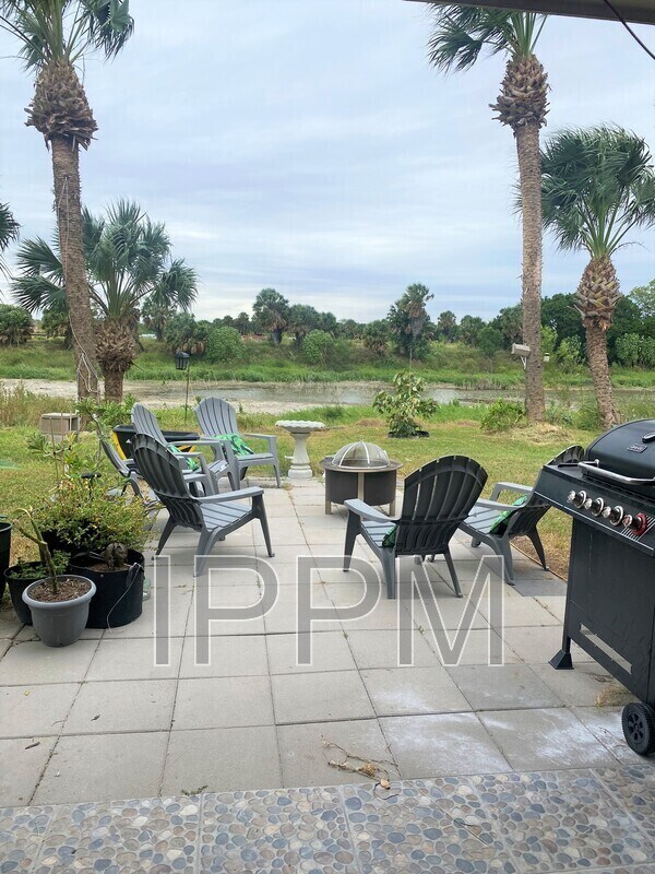 Building Photo - 7288 Rain Forest Dr