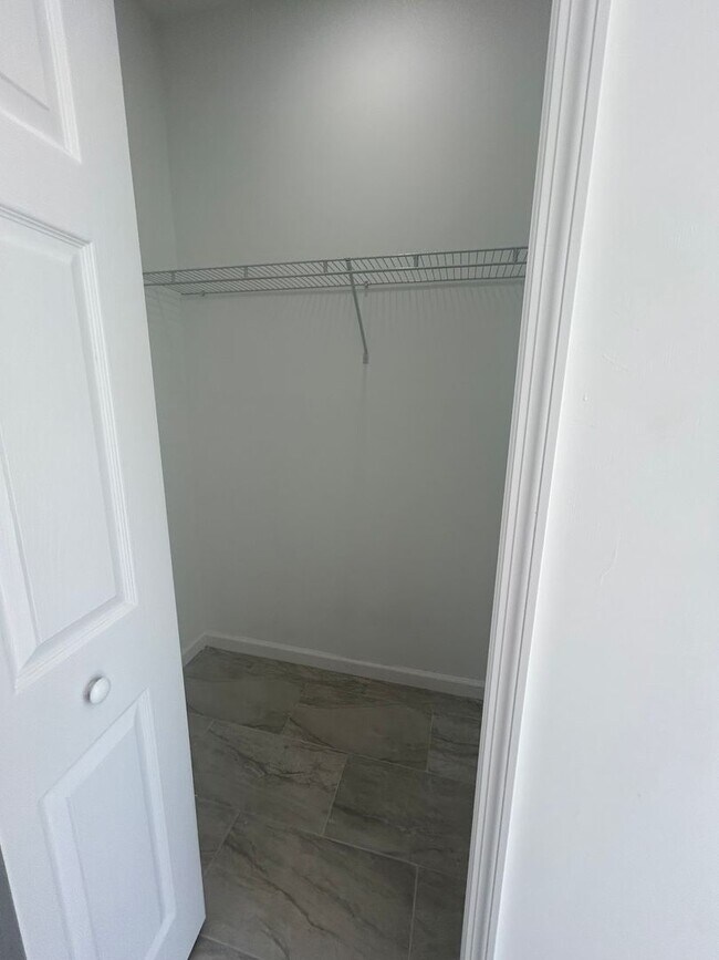 Building Photo - BRAND NEW CONSTRUCTION- 4 Bedroom 2 Bath-2 Car Garage-Serene Lake Placid Location