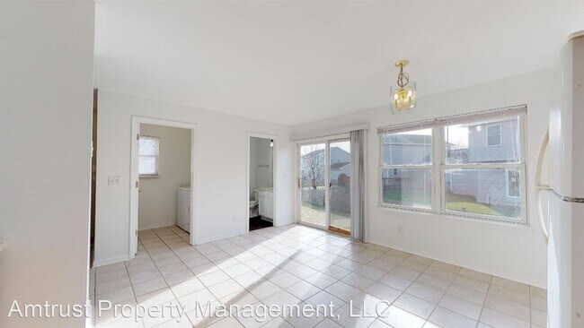 Building Photo - 3 br, 2 bath House - 1520 Stonefield Drive