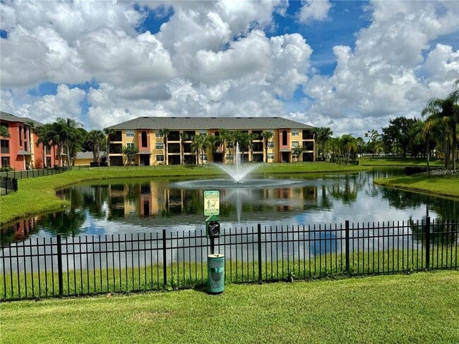 Building Photo - 10831 Windsor Walk Dr