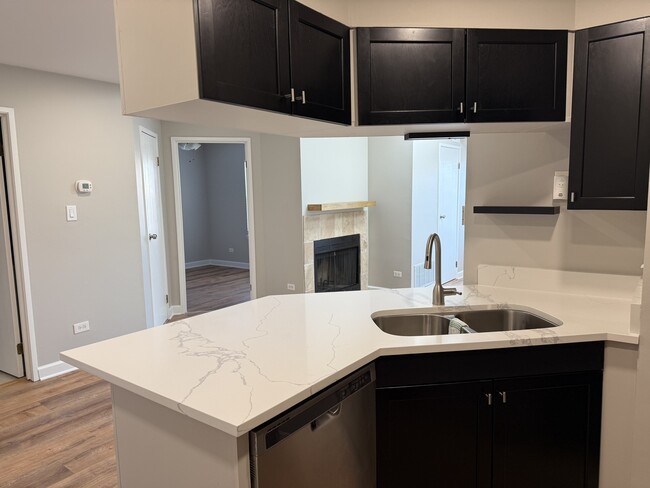 Building Photo - 1403 E Wyndham Cir