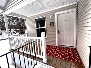 Building Photo - 30 Evergreen