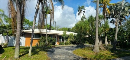 Building Photo - 1211 NE 27th Ave