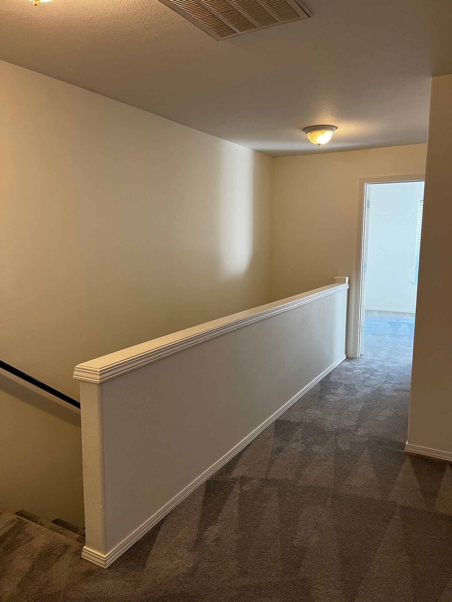 Building Photo - 20166 SW Lucas Oaks Ln