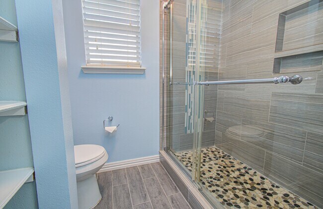 Building Photo - 10546 Rippling Fields Dr