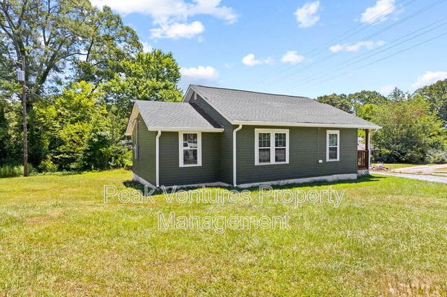 Building Photo - 704 Fairfax St