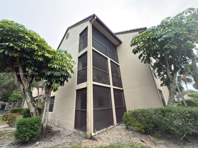 Building Photo - 4521 W McNab Rd