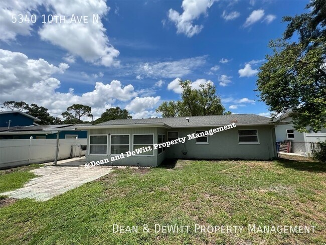 Building Photo - 5340 10th Ave N