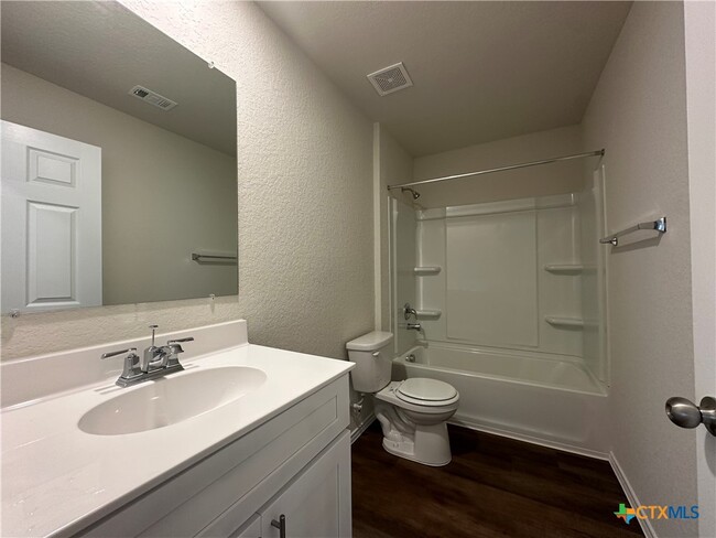 Building Photo - 537 Autumn Blaze