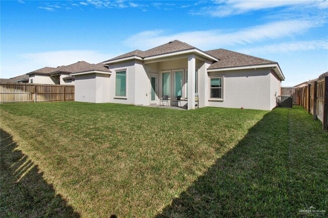 Building Photo - 24 Water Lily Ave