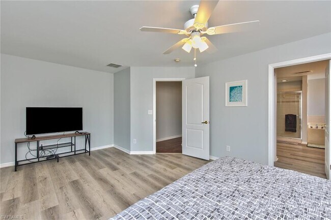 Building Photo - 11533 Woodmount Ln