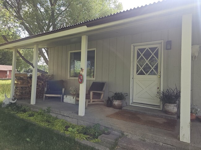 Building Photo - 980 Wenzel Ln