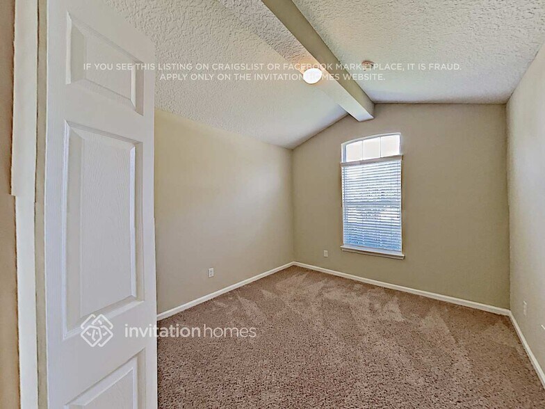 Building Photo - 353 Sparrow Branch Cir