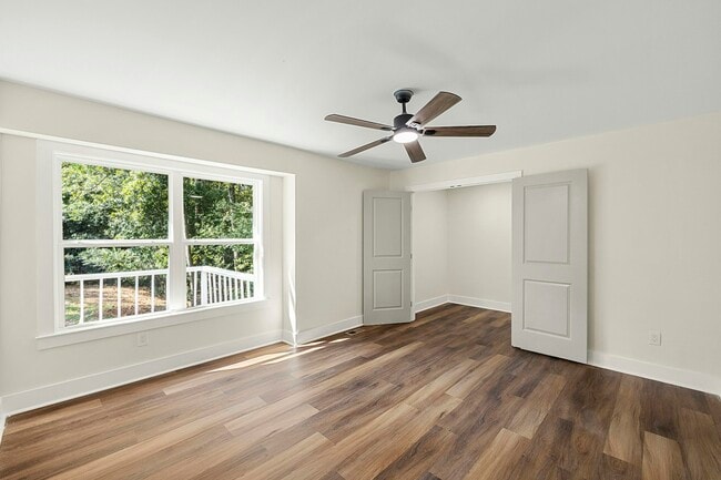 Building Photo - 1620 Chevron Way