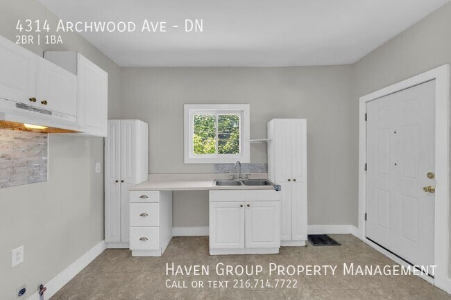 Building Photo - 4314 Archwood Ave