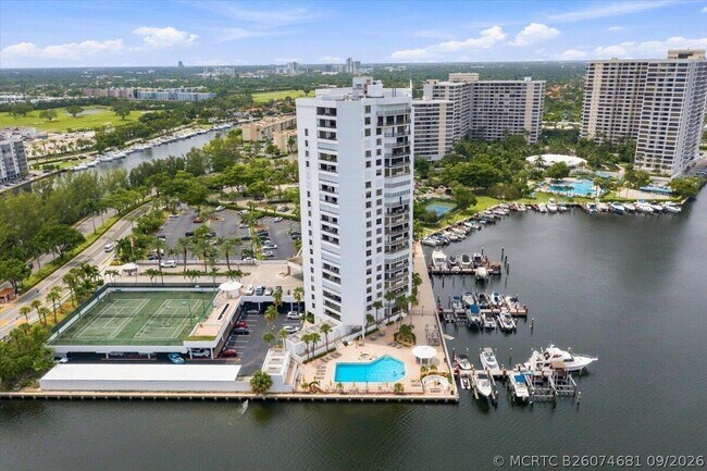 Building Photo - 300 Three Islands Boulevard