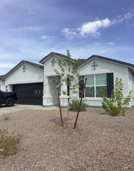 Building Photo - 9981 N 177th Dr