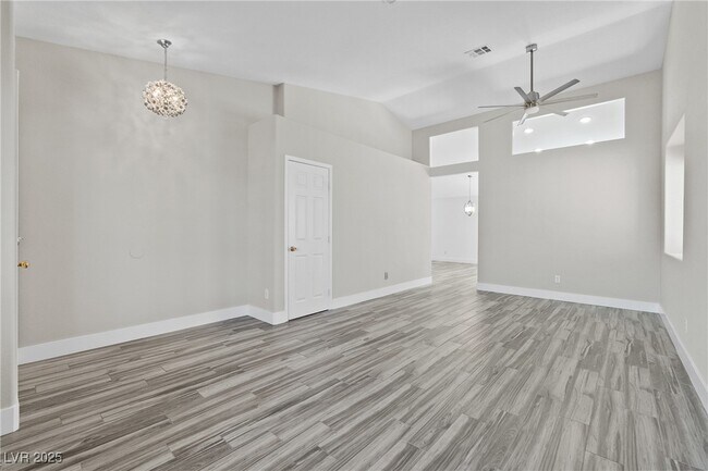 Building Photo - 2117 Marathon Keys Ave