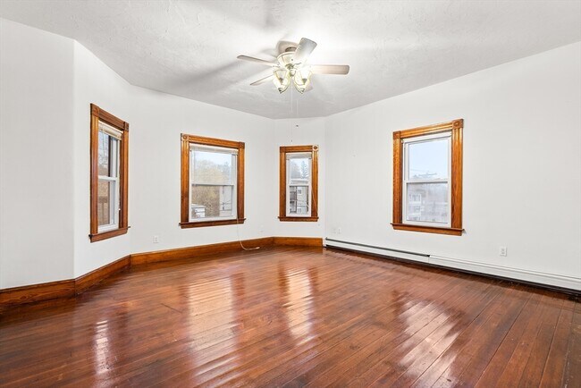 Building Photo - 64 Crapo St