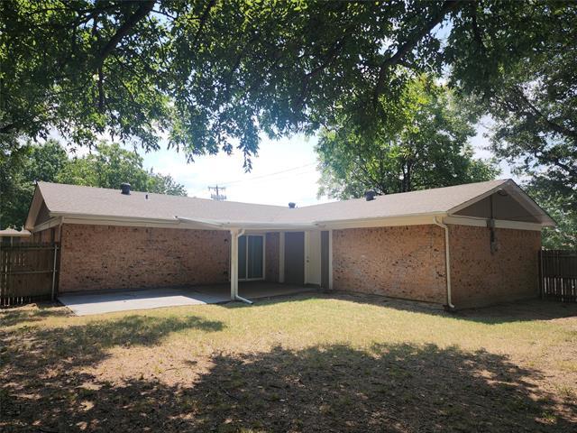Building Photo - 7501 Deaver Dr
