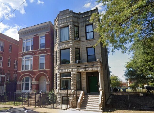 Primary Photo - 4040 S Wabash St