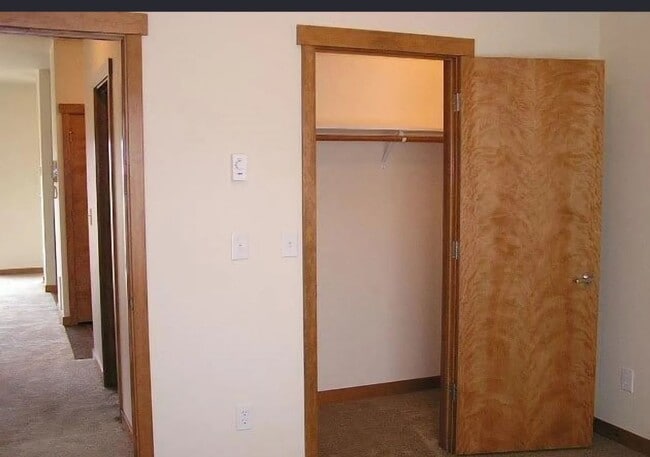 Building Photo - First Floor 2 Bedroom Cordata Condo