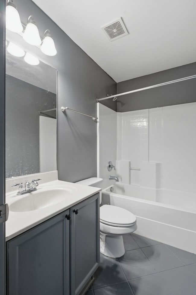 Building Photo - 2661 Avery Park Dr