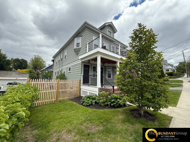 Building Photo - 151 Hillside Rd