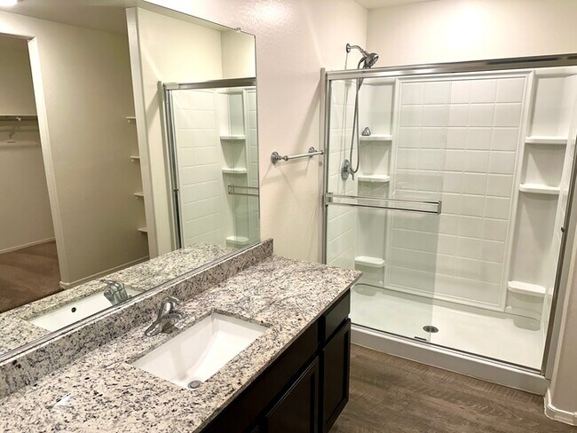 Building Photo - 1556 Demain Dr