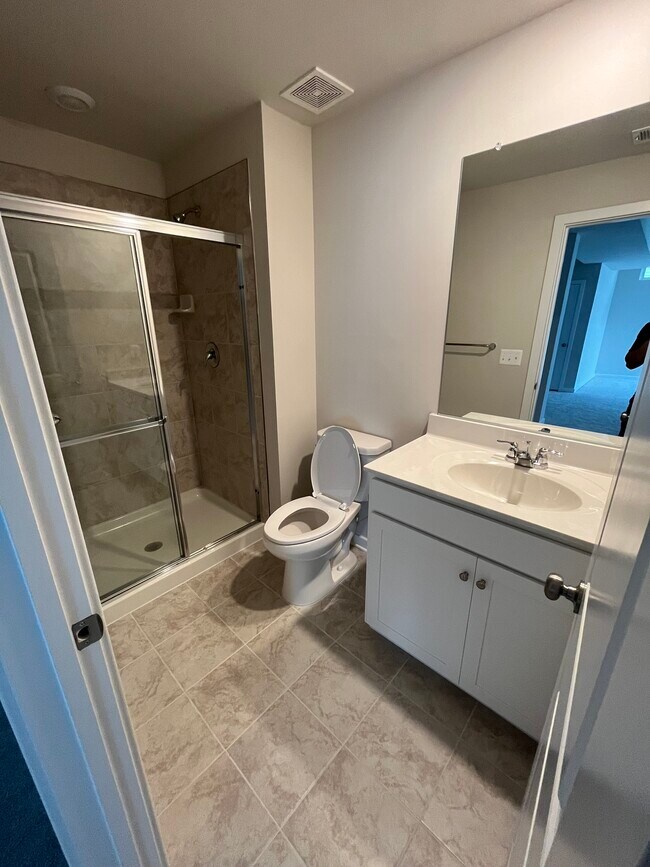 Building Photo - 18105 Telford Dr