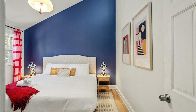 Building Photo - 223 Paxinos Dr