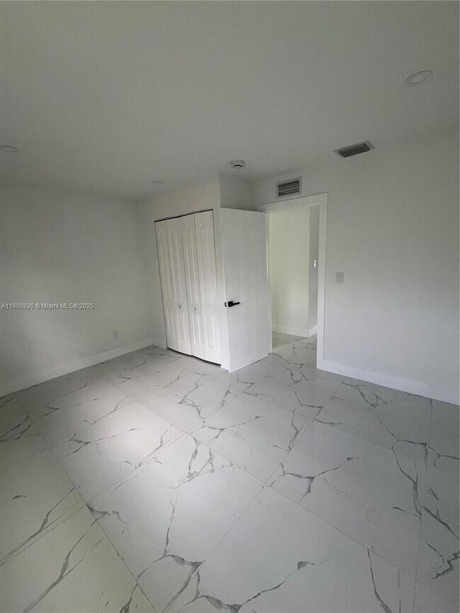 Building Photo - 11755 SW 37th St