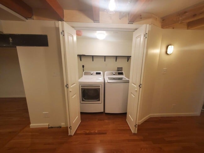 Building Photo - Newly remodeled with quality and comfort throughout.