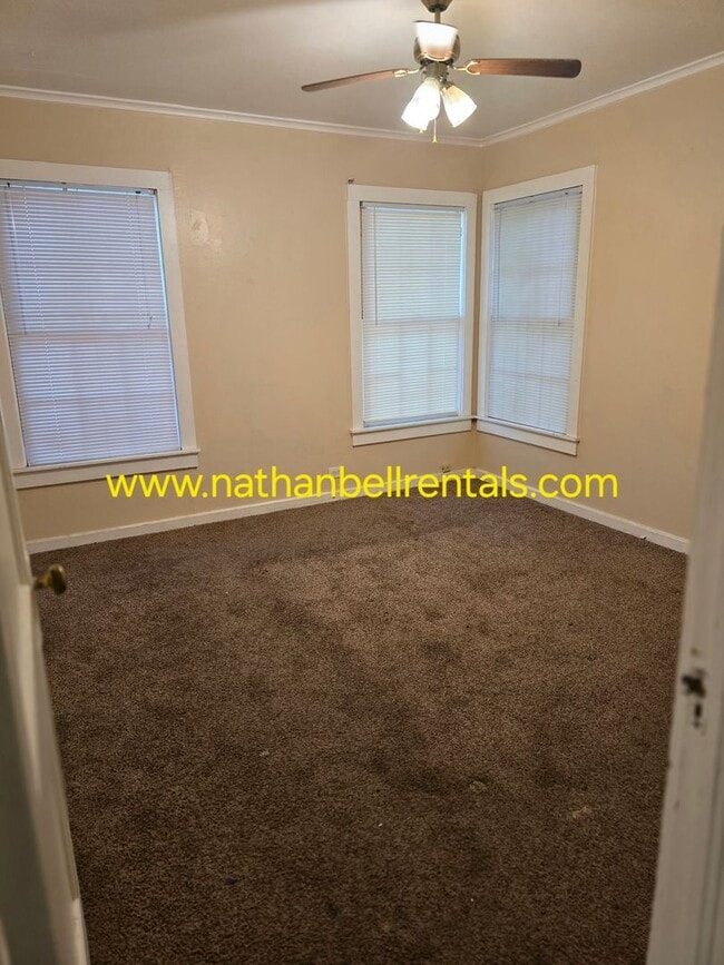 Primary Photo - 431 24th St NW