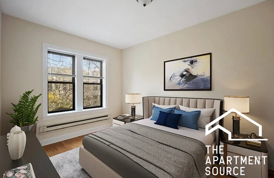 Building Photo - 3723 N Pine Grove Ave