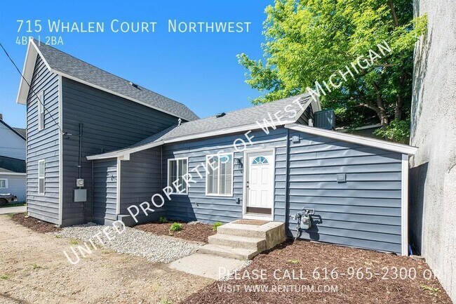 Building Photo - Available Now | 4 Bedroom 2 Bath Single Fa...
