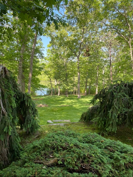 … backyard … - 472 Yaphank Middle Island Rd