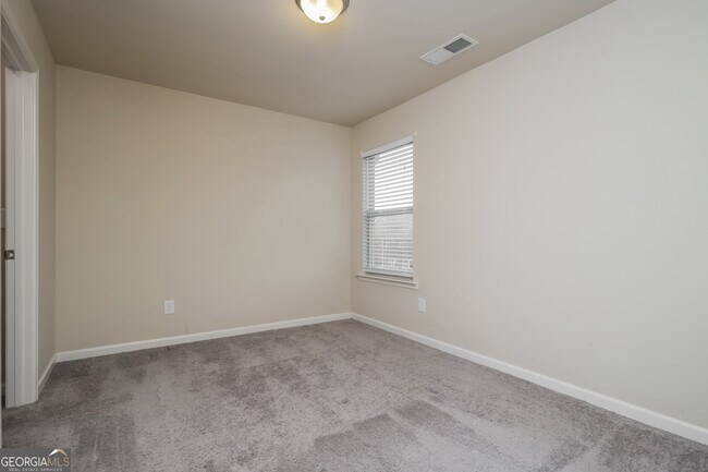 Building Photo - 1209 Creek Crossing Dr