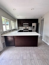 Building Photo - 4219 N Miller Rd