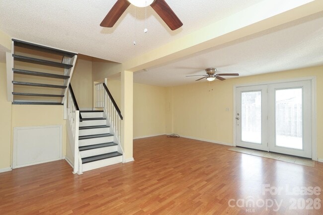 Building Photo - 167 Water Oak Dr