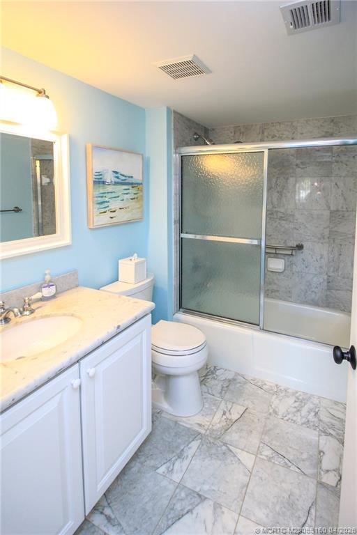 Building Photo - 20 NE Plantation Rd