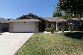 Building Photo - Stunning 3-bedroom, 2-bathroom home with a...