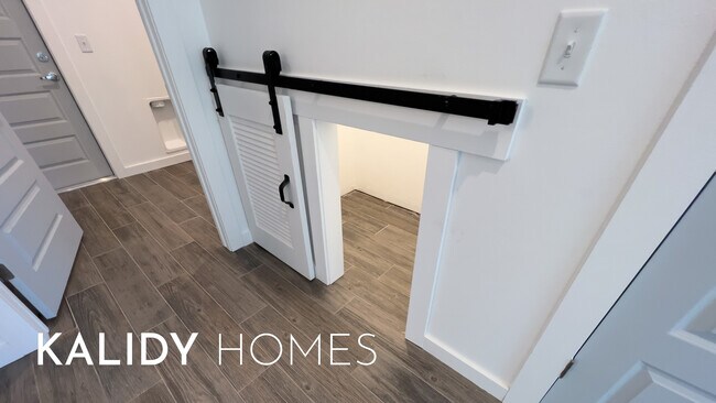 Building Photo - 17636 Salma Rd