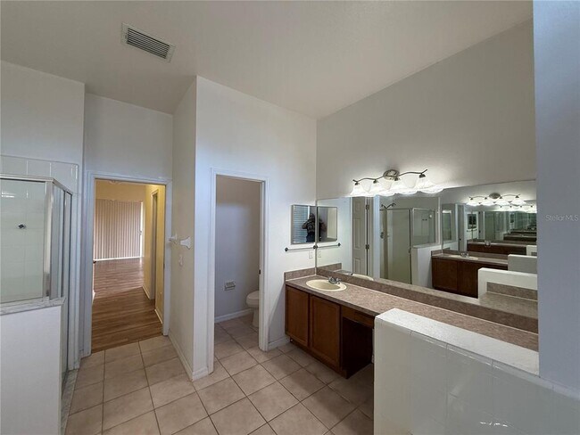 Building Photo - 12032 Timberhill Dr