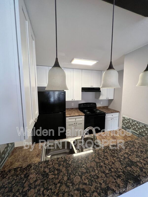 Building Photo - 4720 Walden Cir