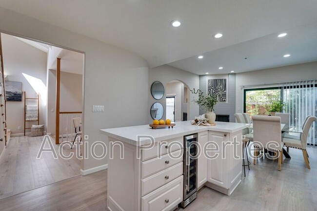 Building Photo - 20233 Joseph Cir