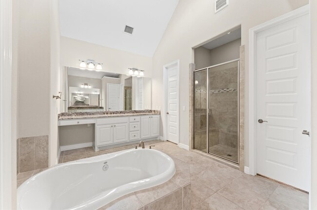 Building Photo - 13215 Fulvetta Crest Ct