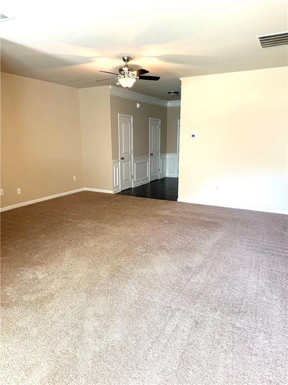 Building Photo - 629 Oakside Pl