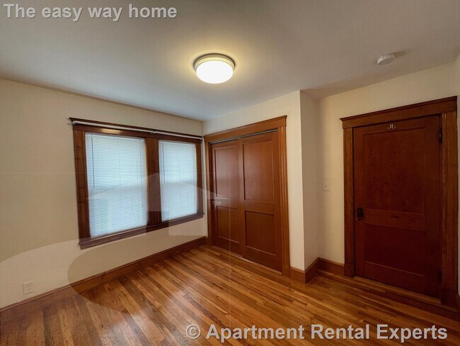 Building Photo - 3 Edgar Ct